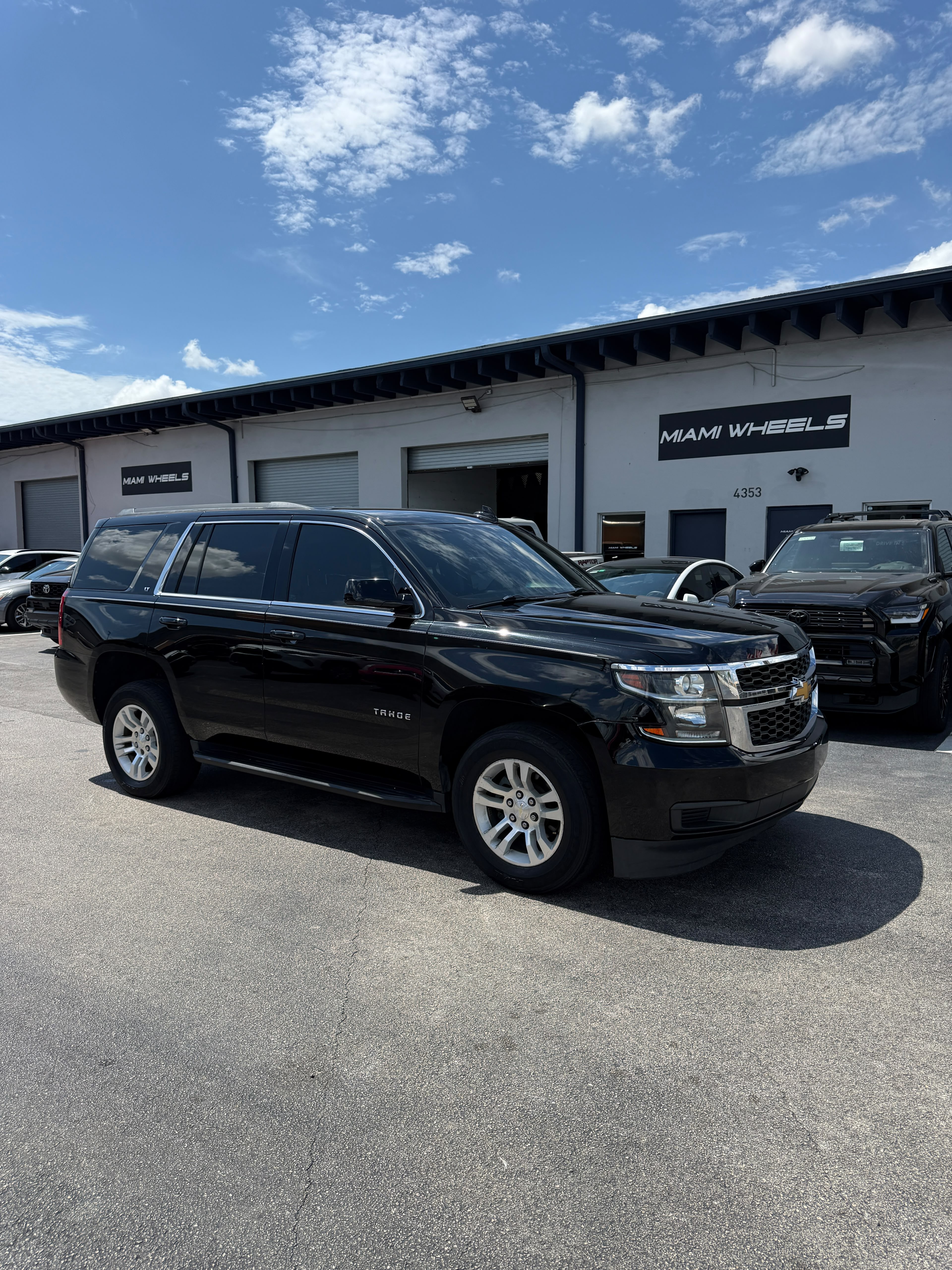 Chevrolet Tahoe LT - Image 1